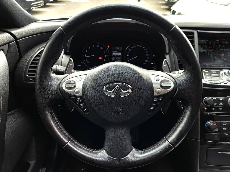 INFINITI QX70 3.7 V6 320 S PREMIUM*TOIT*360°CAMERA*