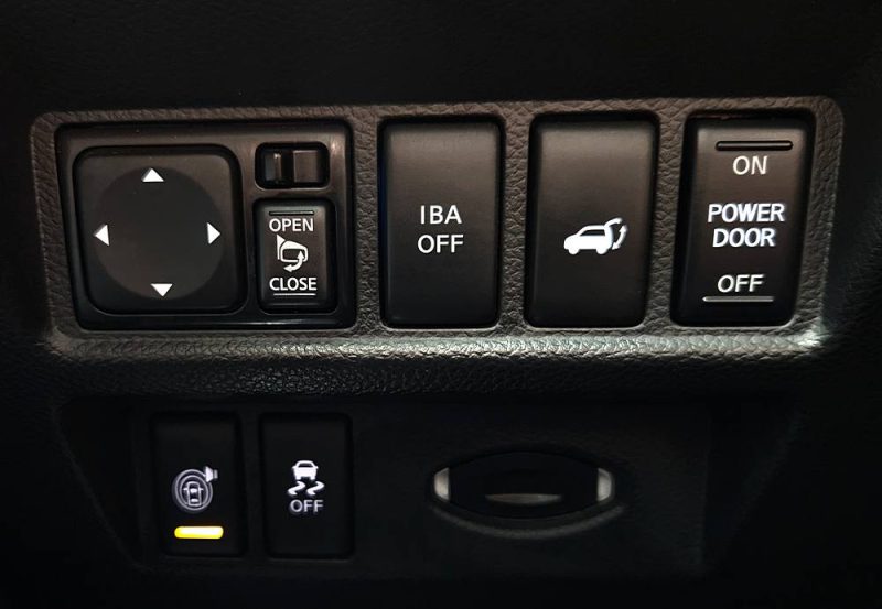 INFINITI QX70 3.7 V6 320 S PREMIUM*TOIT*360°CAMERA*