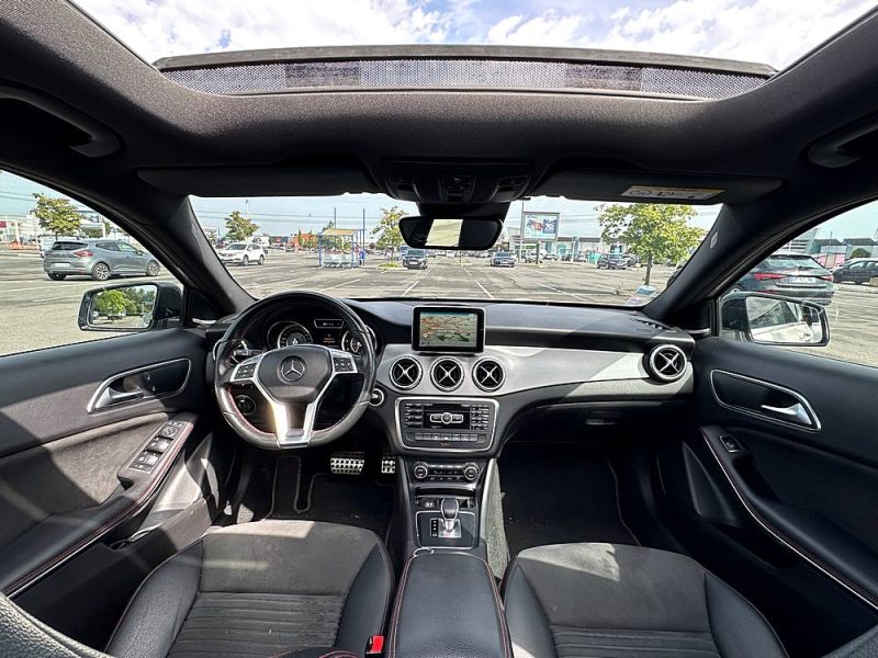 MERCEDES CLASSE GLA 45 AMG 4-MATIC SpeedShift / Paiement 4X ou 10X Possible