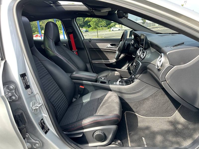 MERCEDES CLASSE GLA 45 AMG 4-MATIC SpeedShift / Paiement 4X ou 10X Possible