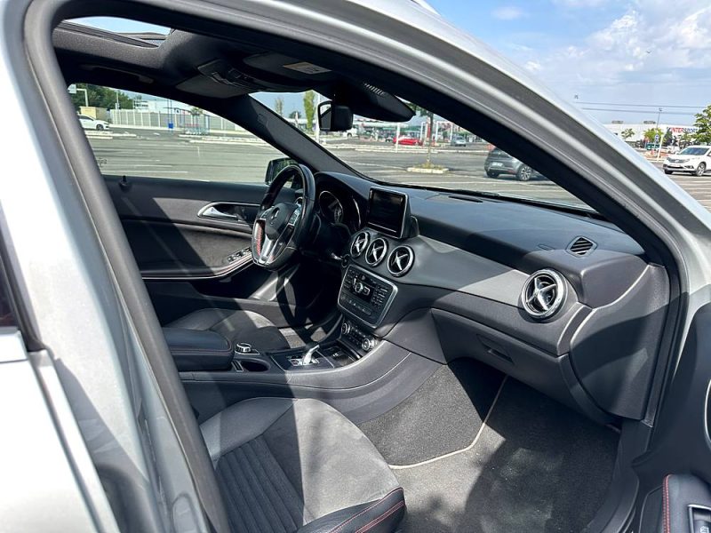 MERCEDES CLASSE GLA 45 AMG 4-MATIC SpeedShift / Paiement 4X ou 10X Possible