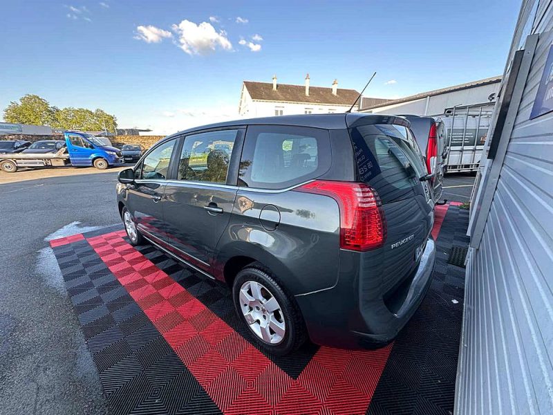 PEUGEOT 5008 7 PLACES 2013 GARANTIE 24 MOIS 