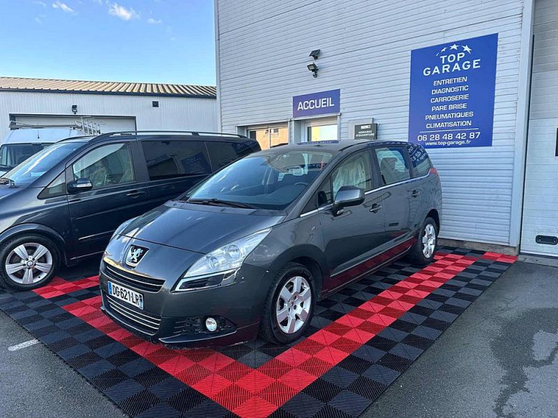 PEUGEOT 5008 7 PLACES 2013 GARANTIE 24 MOIS 