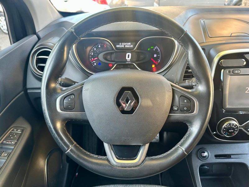 RENAULT CAPTUR 2017