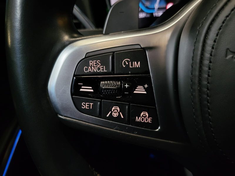 BMW SERIE 3 330e G20 292cv M SPORT / SUIVI BMW / TOIT OUVRANT / HARMAN KARDON / BMW LASER / CARPLAY