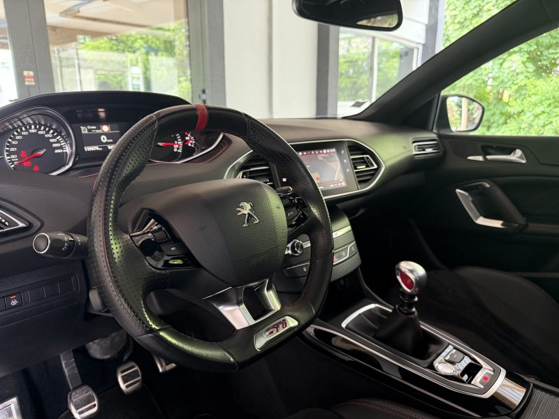 PEUGEOT 308 1.6 THP 270 CV GTI 