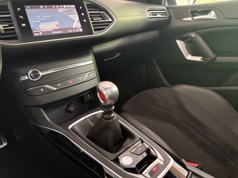 PEUGEOT 308 1.6 THP 270 CV GTI 