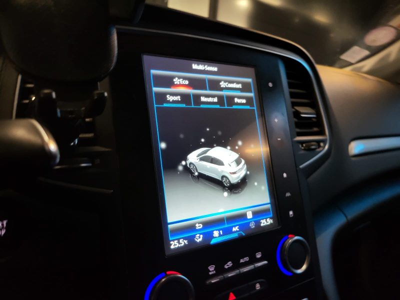 RENAULT MEGANE 1.2 TCE 130cv INTENS / ECLAIRAGE D'AMBIANCE / CAMERA DE RECUL  