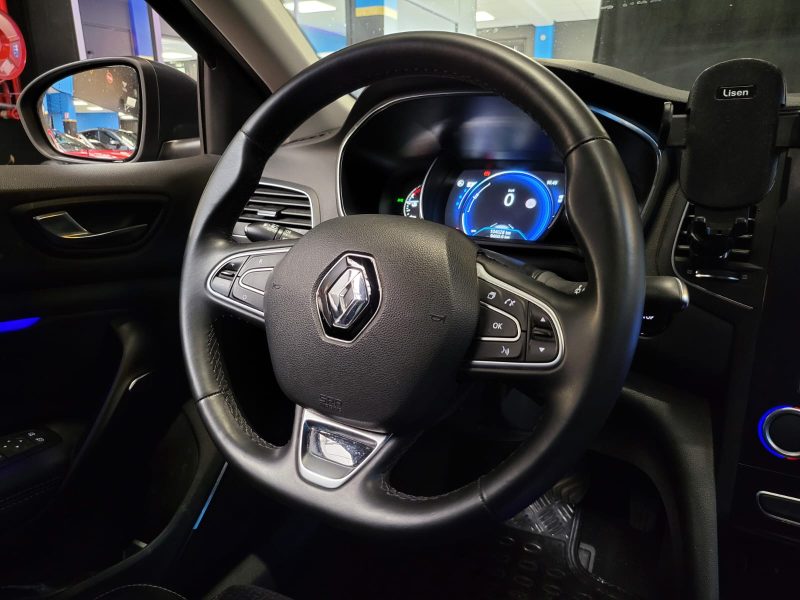 RENAULT MEGANE 1.2 TCE 130cv INTENS / ECLAIRAGE D'AMBIANCE / CAMERA DE RECUL  