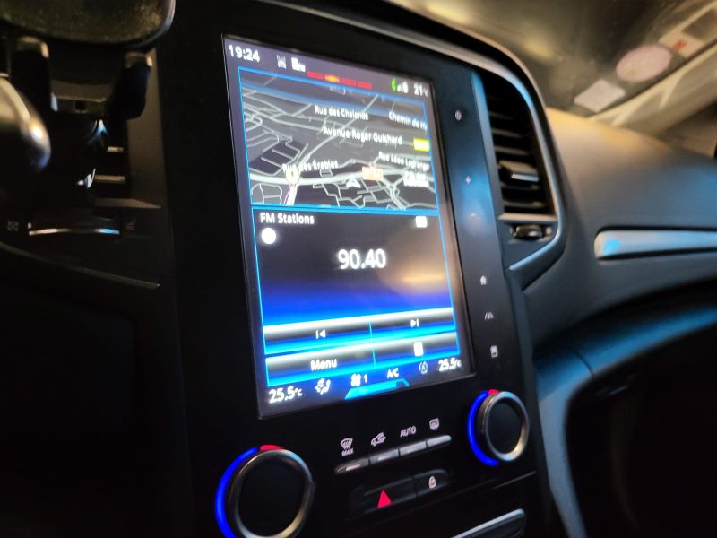 RENAULT MEGANE 1.2 TCE 130cv INTENS / ECLAIRAGE D'AMBIANCE / CAMERA DE RECUL  