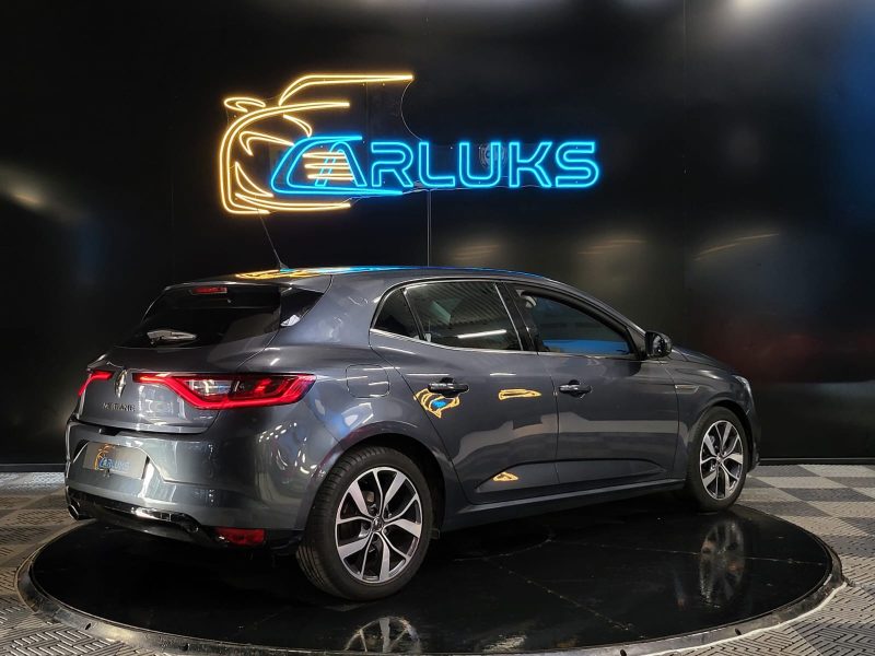 RENAULT MEGANE 1.2 TCE 130cv INTENS / ECLAIRAGE D'AMBIANCE / CAMERA DE RECUL  