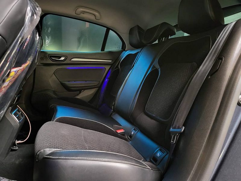 RENAULT MEGANE 1.2 TCE 130cv INTENS / ECLAIRAGE D'AMBIANCE / CAMERA DE RECUL  