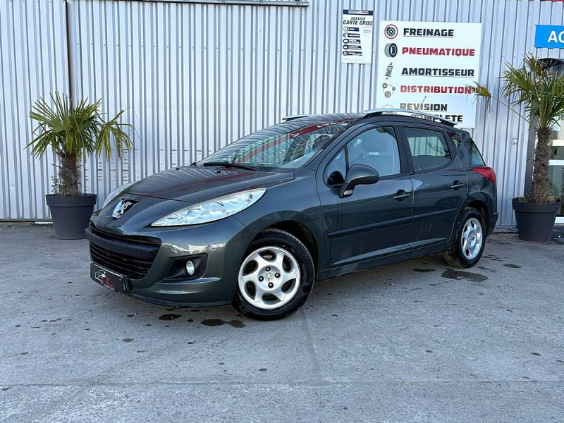 PEUGEOT 207 2011