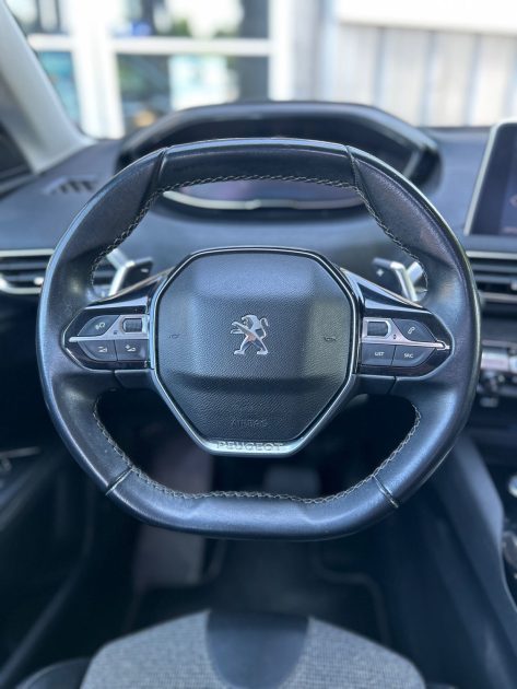 PEUGEOT 3008 2018
