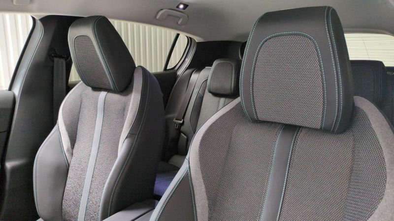 Peugeot 308 Bluehdi 130ch s&s eat8 allure + pack access +  vision 360