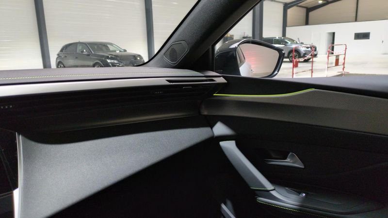 Peugeot 308 Bluehdi 130ch s&s eat8 gt + pack vision 360 and drive assist plus