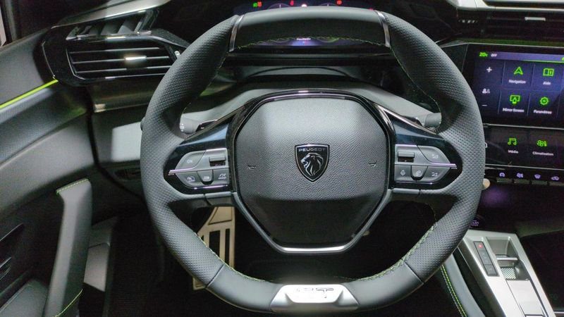 Peugeot 308 Bluehdi 130ch s&s eat8 gt + pack vision 360 and drive assist plus