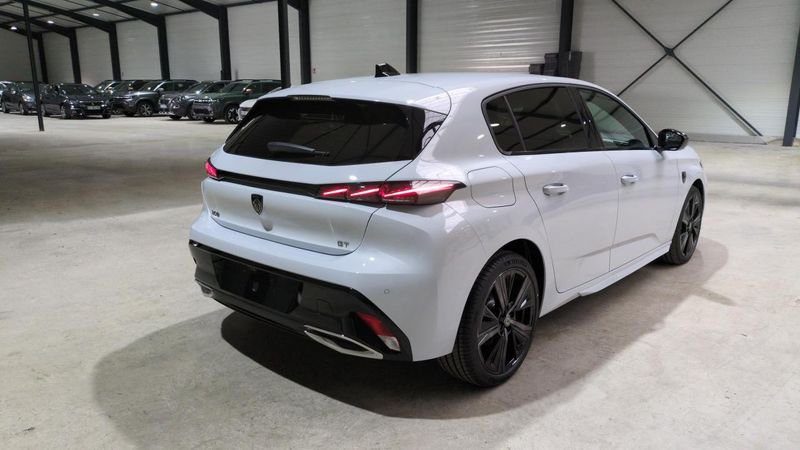 Peugeot 308 Bluehdi 130ch s&s eat8 gt + pack vision 360 and drive assist plus