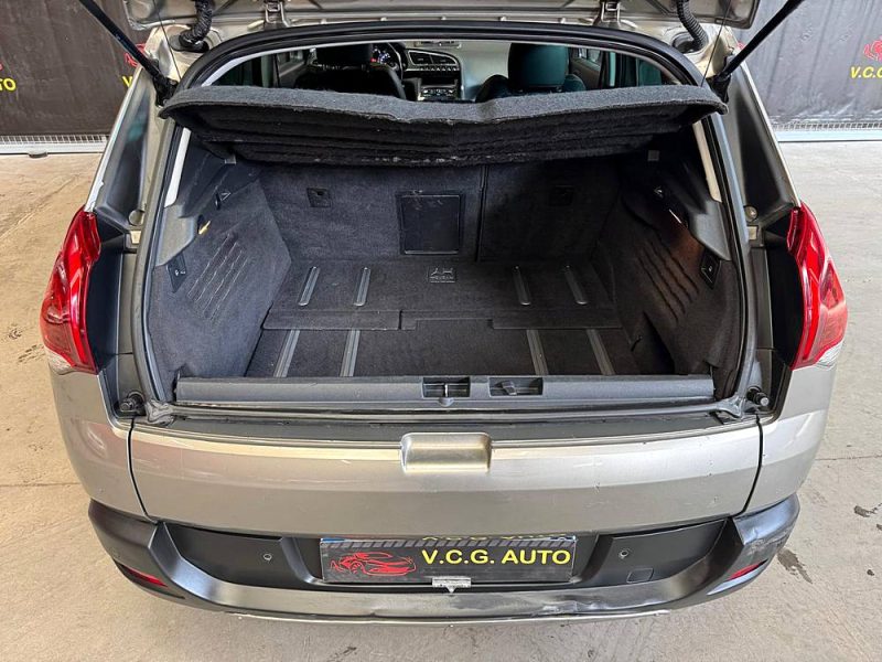 PEUGEOT 3008 2.0 HDi Hybrid4 163CH + 37CH