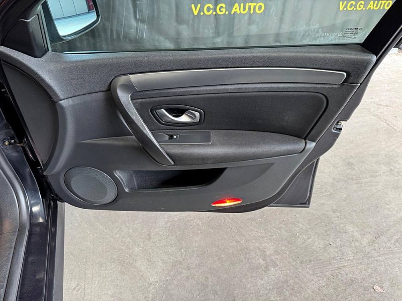 RENAULT LAGUNA 1.5 dCi 110 Expression 