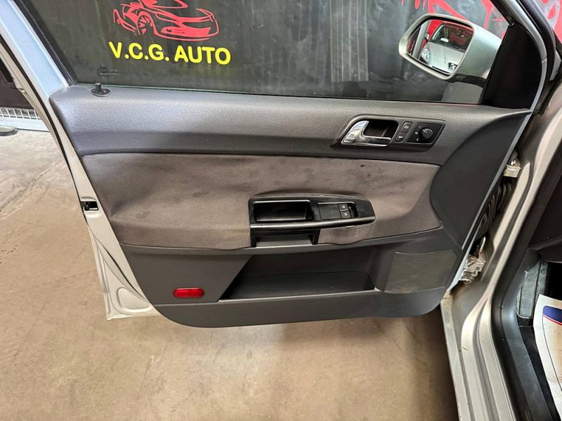 VOLKSWAGEN POLO 1.4 TDI 80 Confortline 