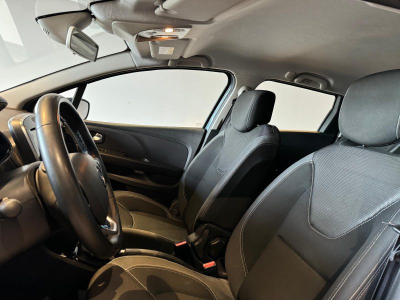 RENAULT  CLIO ESTATE  2019