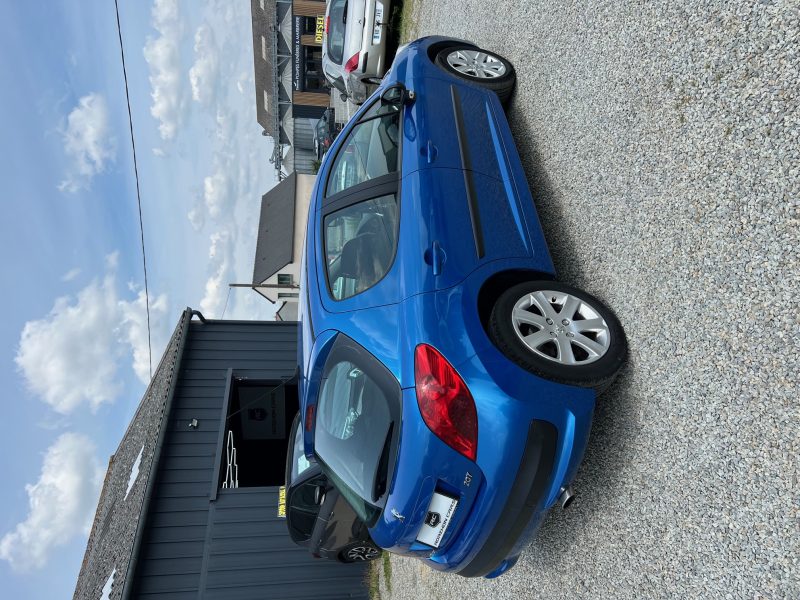 PEUGEOT 207 2006