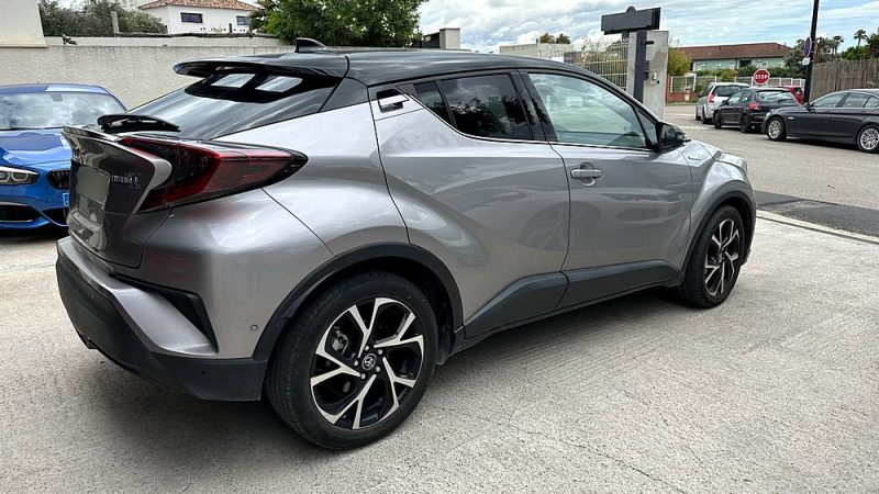 TOYOTA C-HR 2019