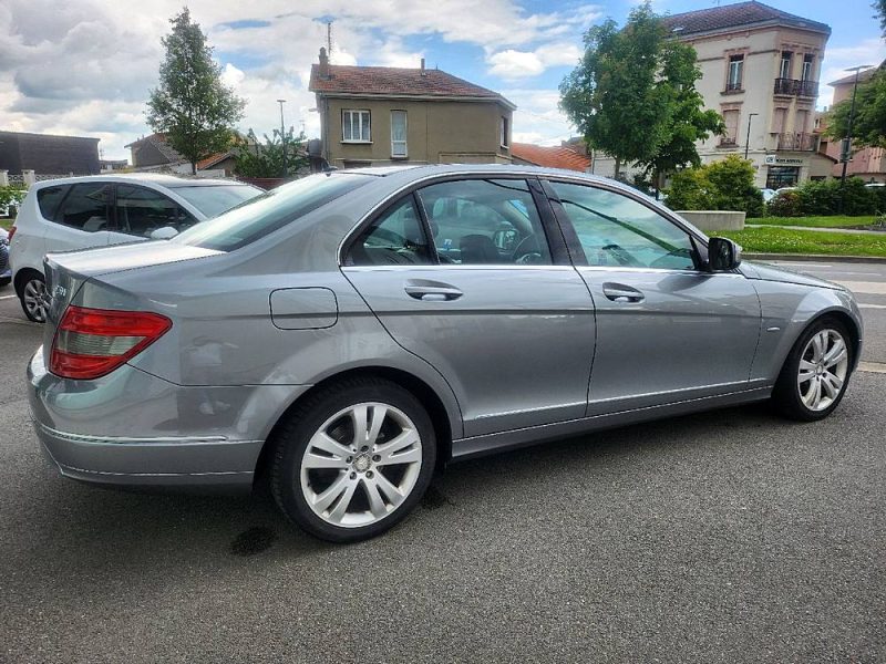 MERCEDES-BENZ CLASSE C 200 CDI AVANTGARDE 