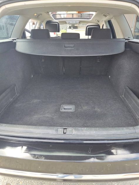 VOLKSWAGEN PASSAT 2011