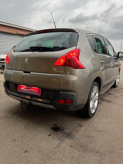 PEUGEOT 3008 2010