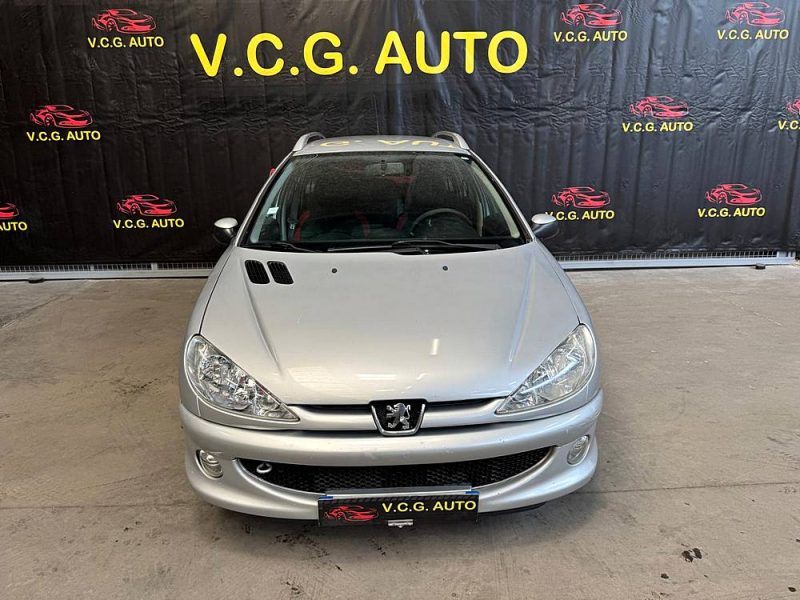 PEUGEOT 206 SW 1.4 HDI 70 Urban 