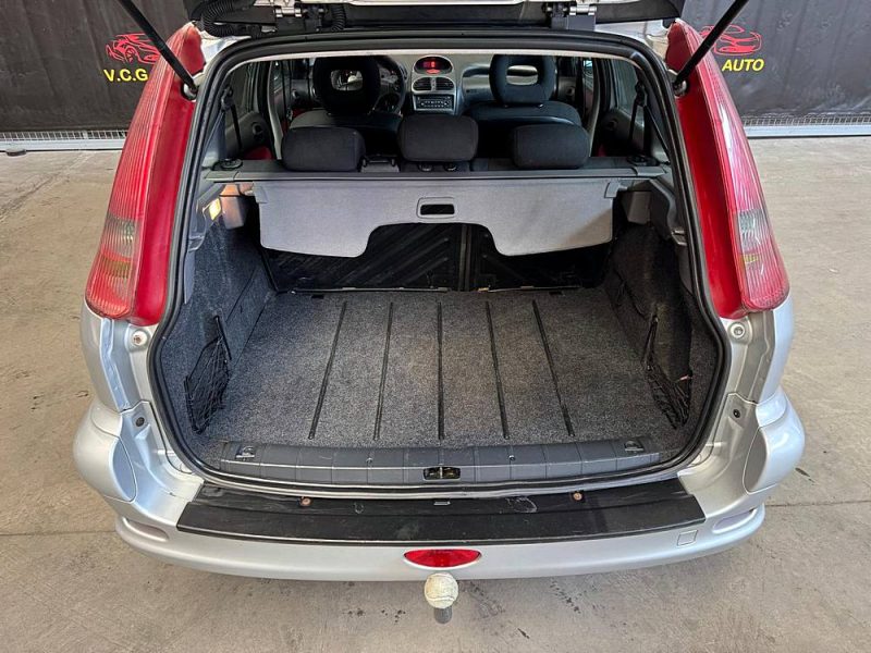 PEUGEOT 206 SW 1.4 HDI 70 Urban 