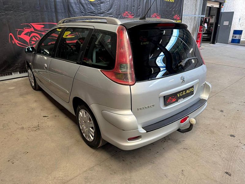 PEUGEOT 206 SW 1.4 HDI 70 Urban 