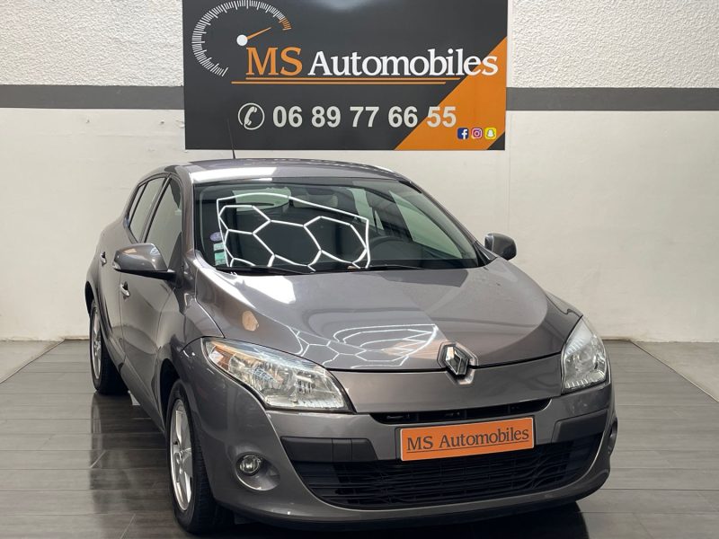 RENAULT MEGANE 2011