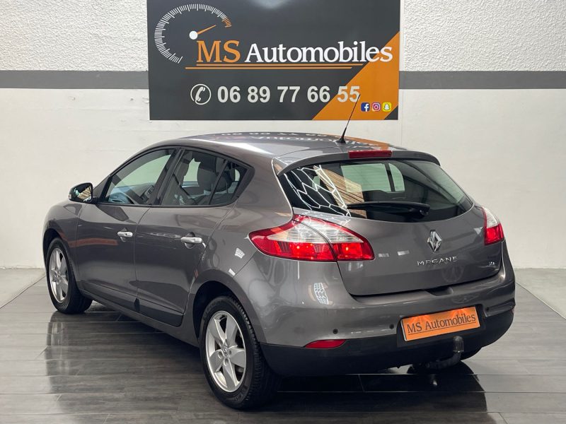 RENAULT MEGANE 2011