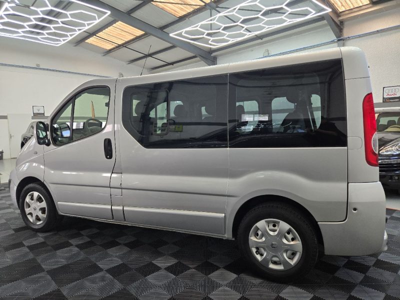 RENAULT TRAFIC 2008