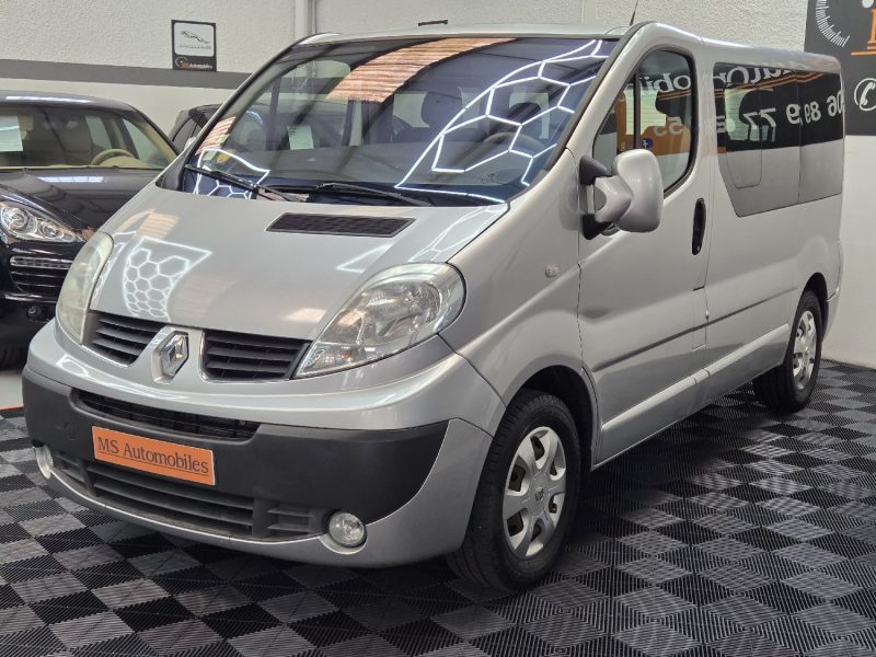 RENAULT TRAFIC 2008