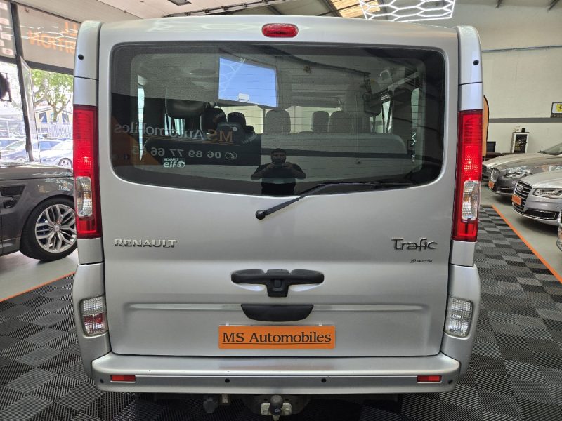 RENAULT TRAFIC 2008