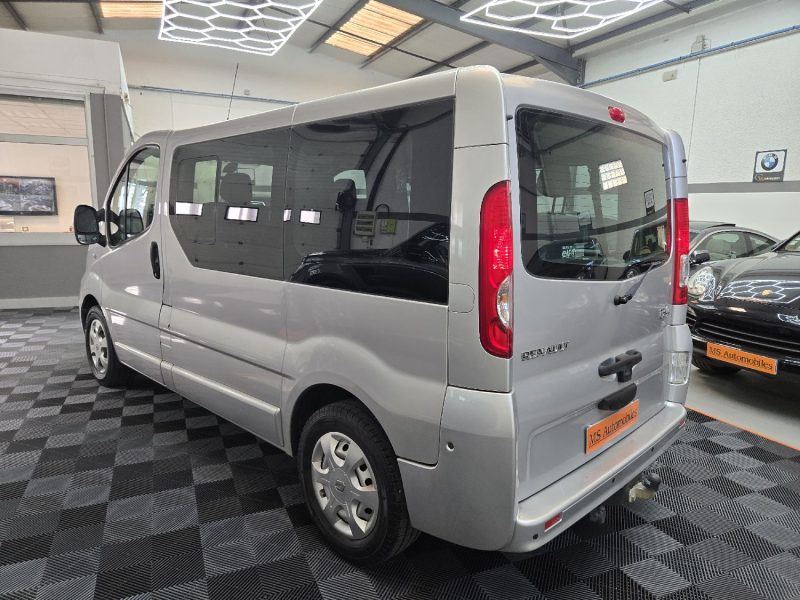 RENAULT TRAFIC 2008