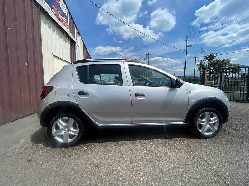 DACIA SANDERO 2015 STEPWAY 0.9TCE 90CV CRIT'AIR 1