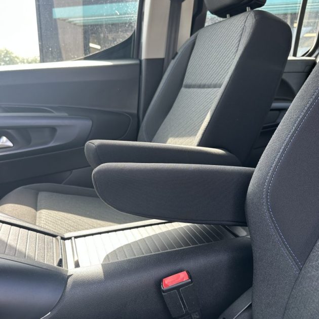 PEUGEOT RIFTER HDI 100 CV ALLURE 1 ere Main Garantie 12 Mois