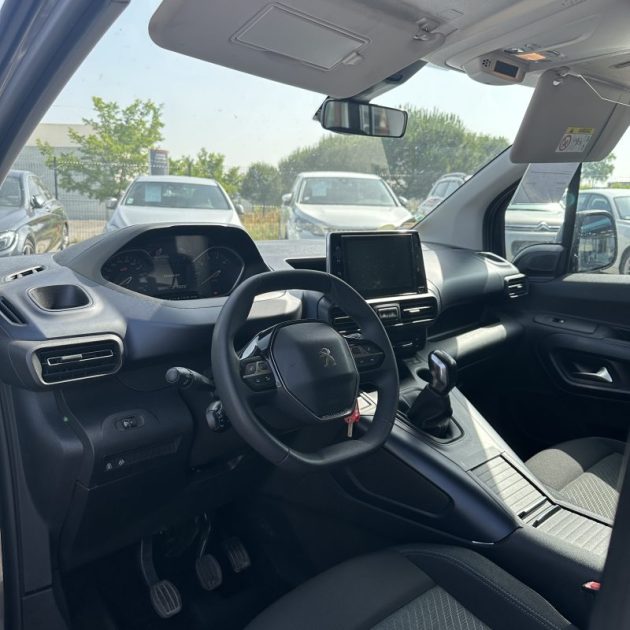 PEUGEOT RIFTER HDI 100 CV ALLURE 1 ere Main Garantie 12 Mois