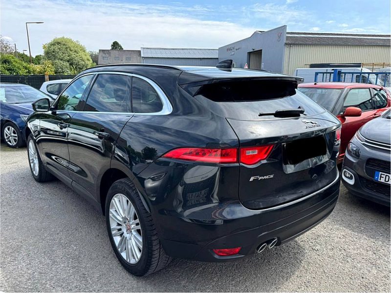 Jaguar F-Pace 2.0d 180ch portfolio