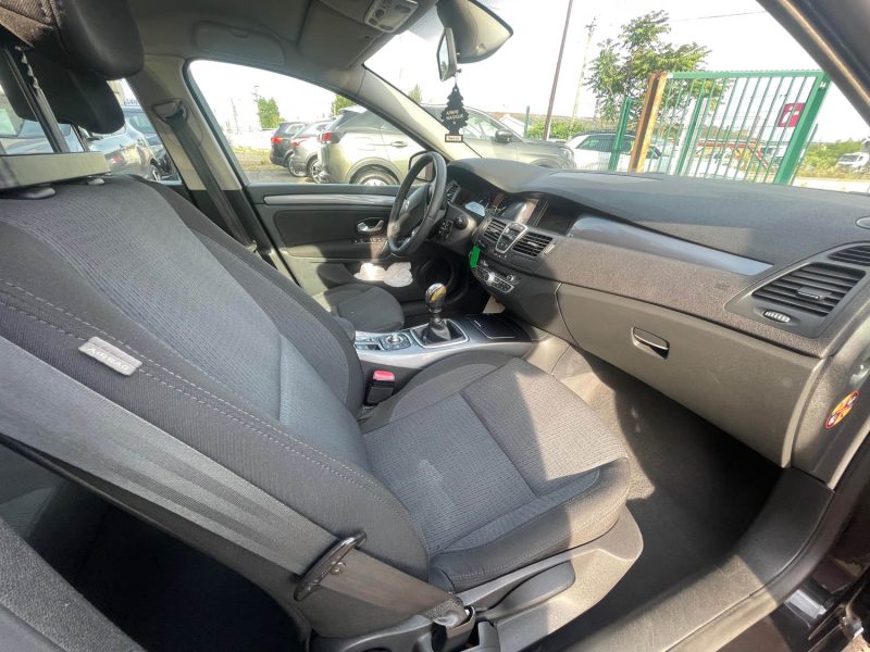 RENAULT LAGUNA 2010 1.5 DCI 110CV BREAK