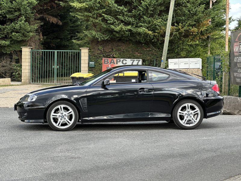 HYUNDAI Coupe 2005
