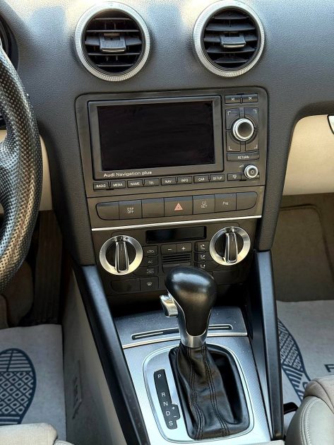 AUDI A3 SPORTBACK 1.8 TFSI 160CH AMBITION LUXE S TRONIC POUR PRO