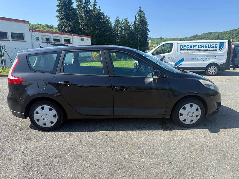 RENAULT MEGANE SCENIC 2010