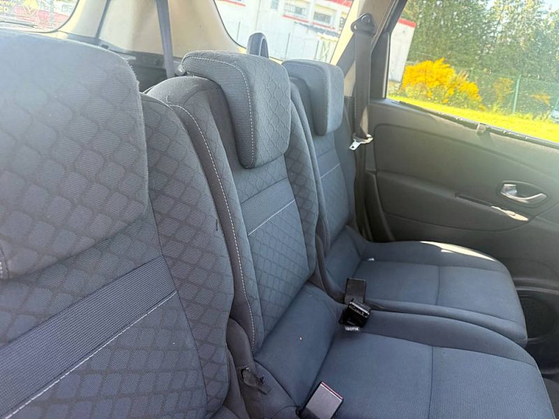 RENAULT MEGANE SCENIC 2010