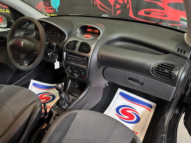 PEUGEOT 206 1.4 HDI 70 Urban 